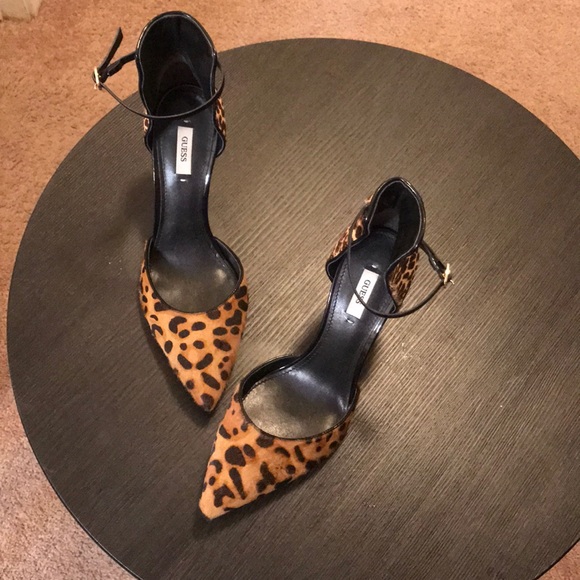 GUESS - Brown Multi Pony - Picture 2 of 6